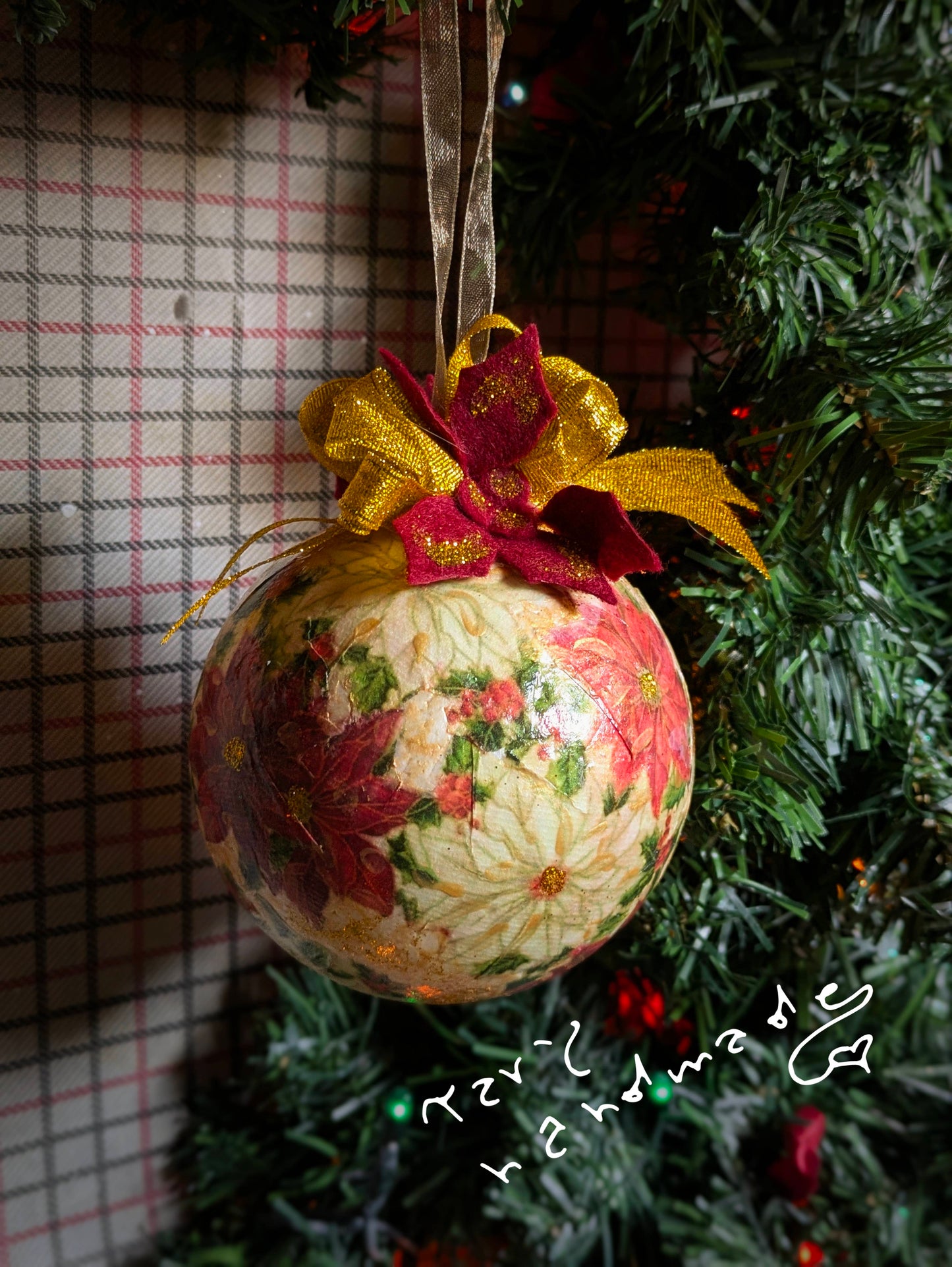 Pallina Natalizia “Christmas Carol” – Addobbo Artigianale