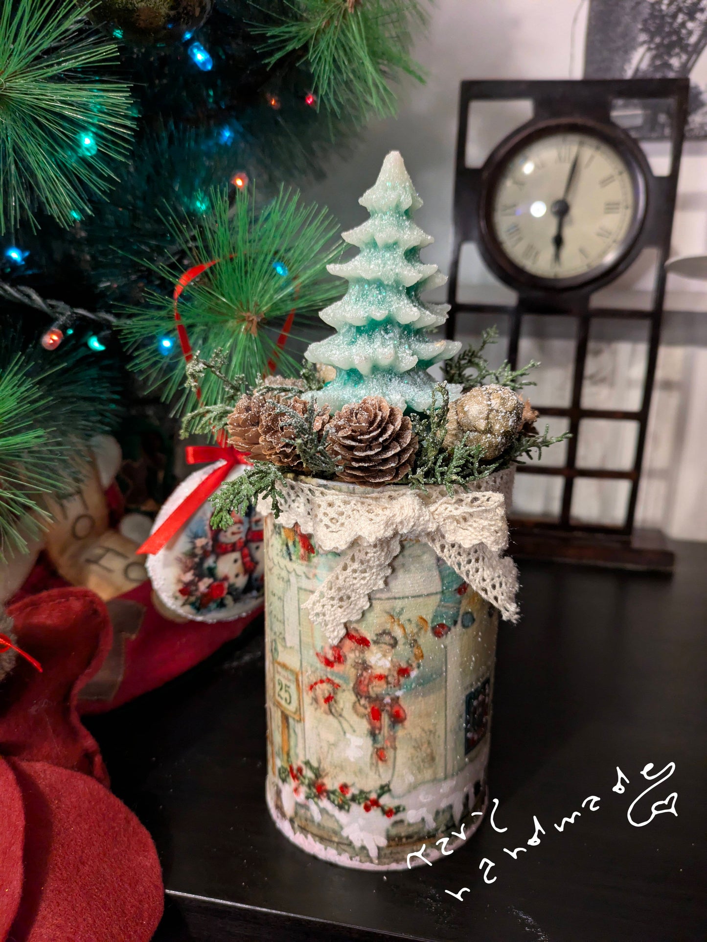 Luce di Yule - Centrotavola natalizio Luce di Yule con candela ad albero fatta a mano