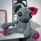 M∃– Pupazzo Crochet Goth con Anima Alternativa