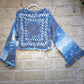 Nebbie di Mare – Maglia Boho-Grunge con Granny Square in Filato Sfumato