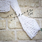 Etere Selvaggio – Crop Top Crochet a Rete con Maniche Ampie