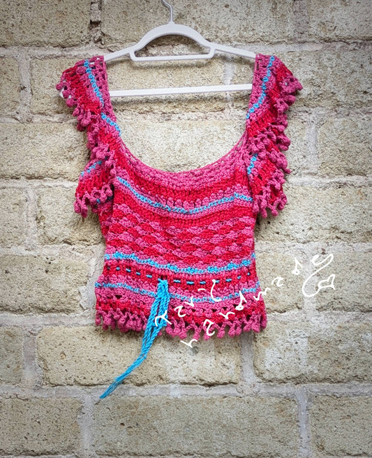 Ali di Zefiro – Top Boho a Crochet con Coulisse e Alette Fatate